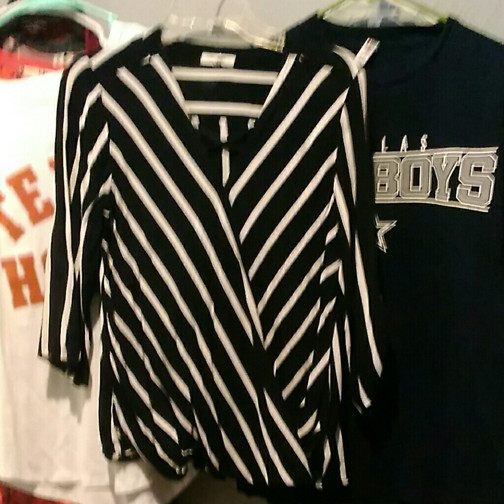 MAURICES Top